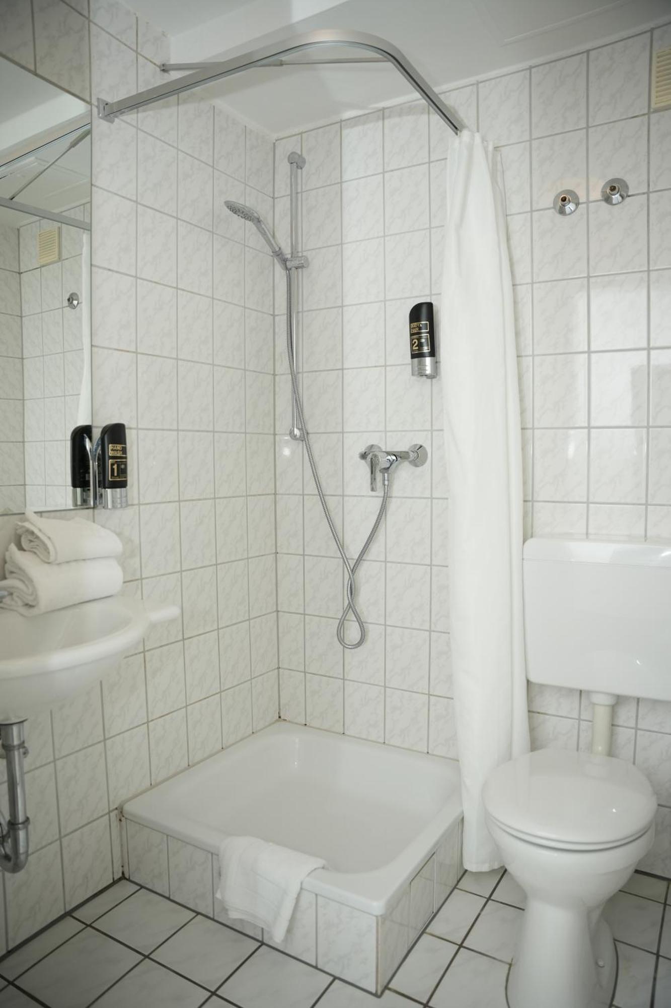 Hotel Weber Residenz City Airport City Airport Mannheim Exterior foto
