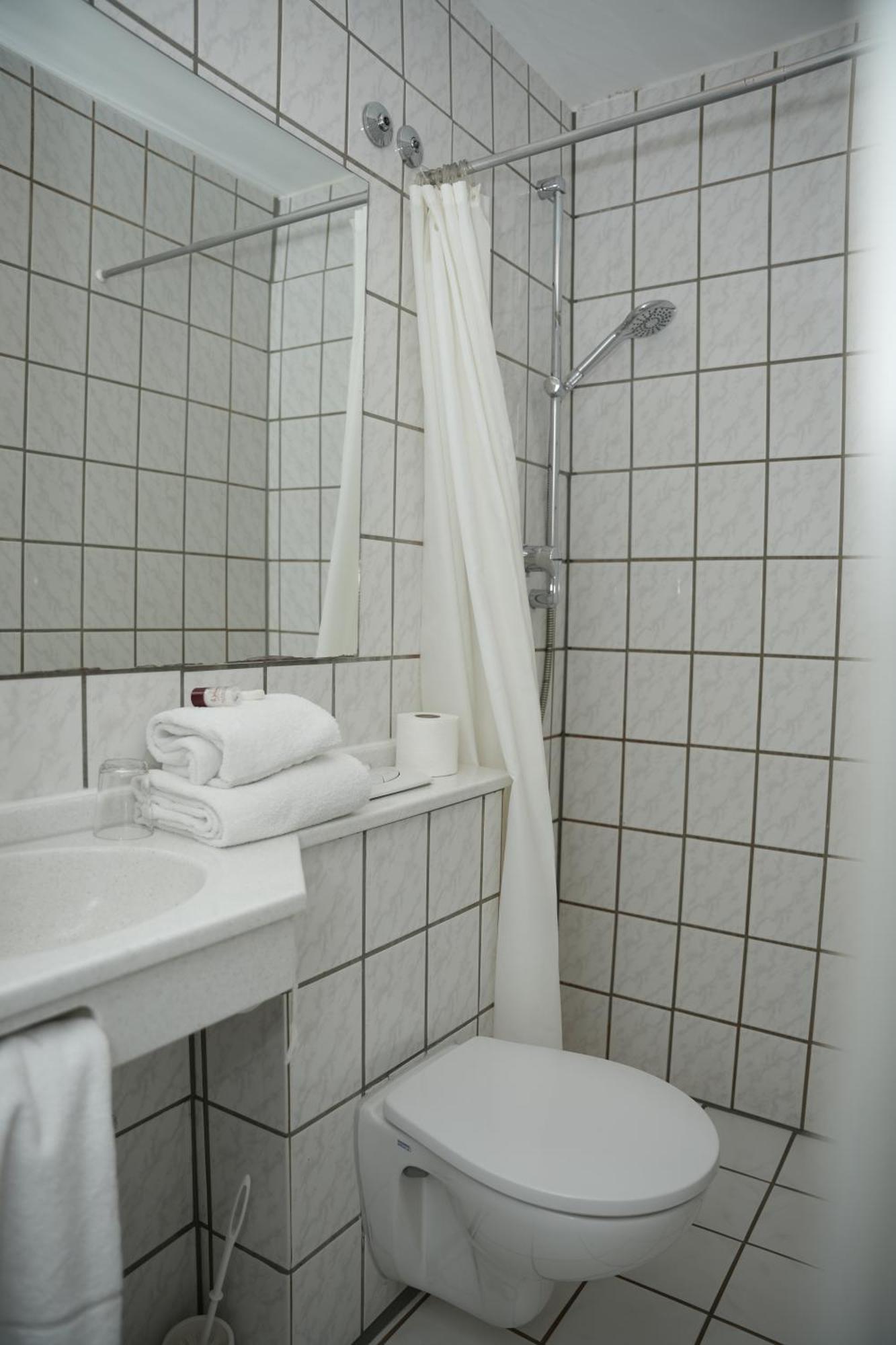 Hotel Weber Residenz City Airport City Airport Mannheim Exterior foto